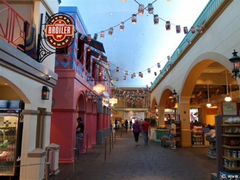 Disney'S Caribbean Beach Resort Lake Buena Vista Exterior photo